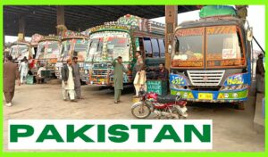 Faisalabad Pakistan Walking Tour BUSY LOCAL BUSS STATION