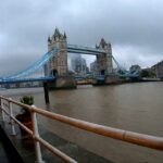 Rain walking around London Tower Bridge | Rainy day City Walk