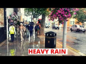 HEAVY Rain in LONDON