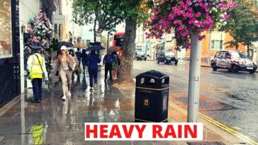 HEAVY Rain in LONDON