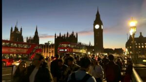 (4K HDR) Big Ben and London Eye - Evening Walking Tour
