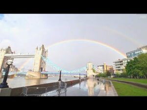 DOUBLE Rainbow 🌈 - Tower Bridge London | Rain 🌧 Walking