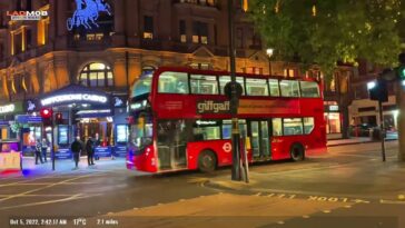 01:47AM London Night Walking Tour [tipsy style]