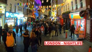 Nightlife in LONDON | Lively Saturday Night