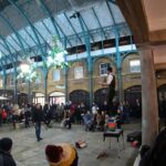 London Walk - Covent Garden Tour and Street Artists Show