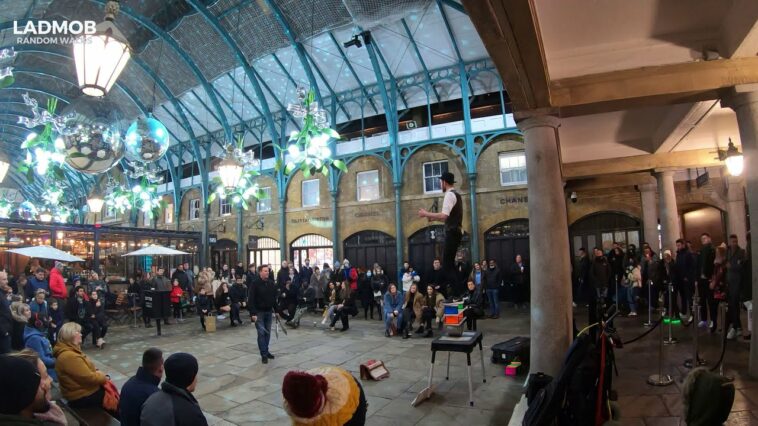 London Walk - Covent Garden Tour and Street Artists Show