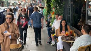 London Walking Tour of Soho, Chinatown and Piccadilly ▪︎ 4K