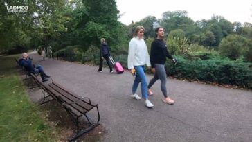Nature Walking Tour of London Battersea Park | London City Walk