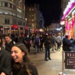 Walking London's Saturday Night - Covent Gardens to Carnaby Street - 4K HDR London Walking Tour
