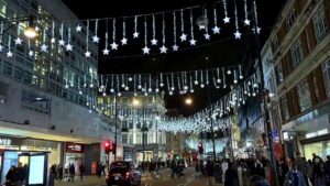 Worst Christmas 🎄 Lights in the world ... London, England ???