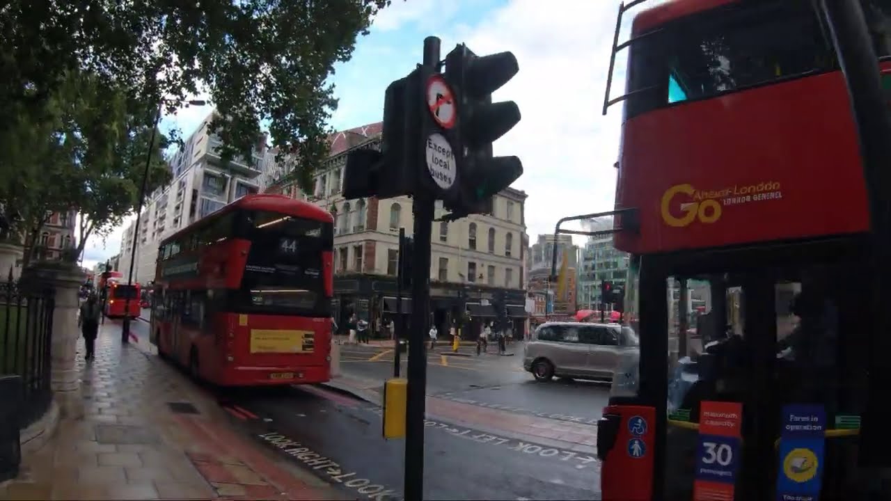 London walk, Sloane Square to Victoria Station [ FULL train station tour ]