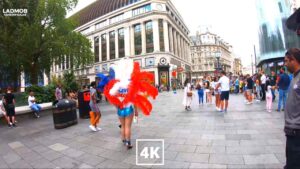 London walk, Trafalgar Square to Chinatown and Piccadilly Circus