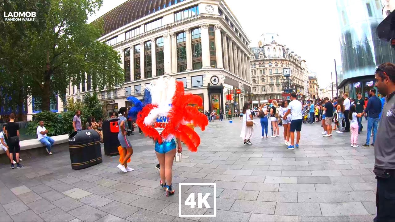 London walk, Trafalgar Square to Chinatown and Piccadilly Circus