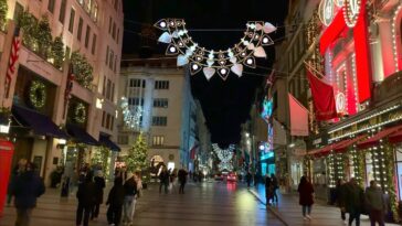 London Night Walking Tour • 4K HDR